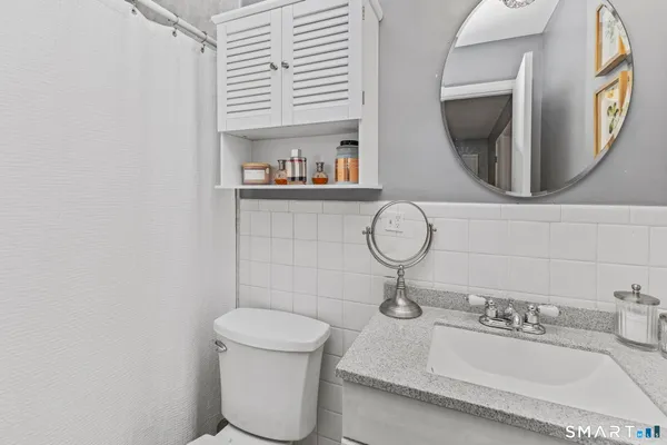 $3,200 | 22 Radio Place, Unit 8, Stamford, CT 06906