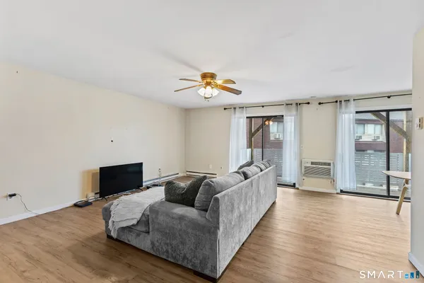 $3,200 | 22 Radio Place, Unit 8, Stamford, CT 06906