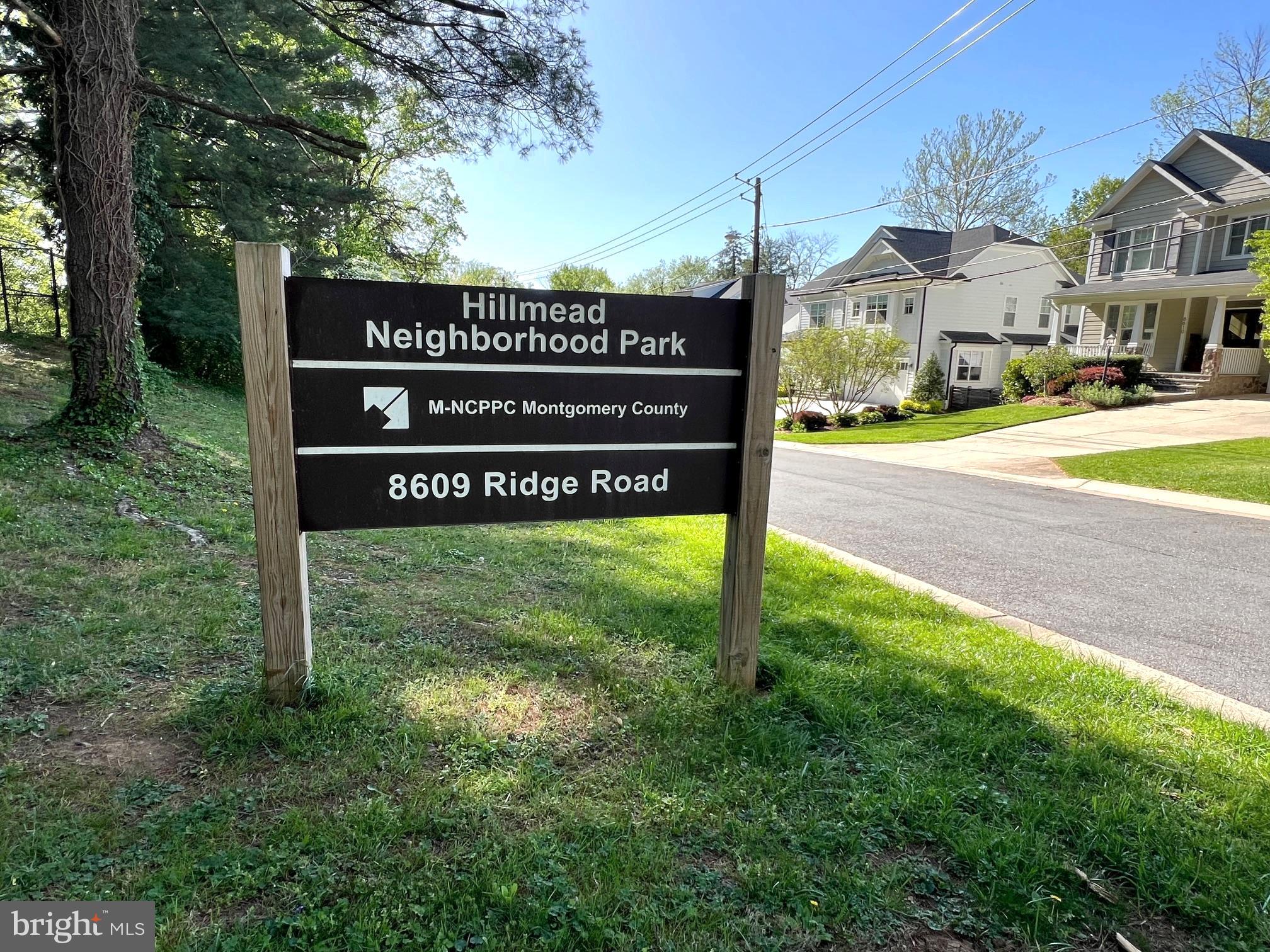 8707 Ridge Road Bethesda, MD 20817 - Photo 44 of 70 a sign on the side of the road