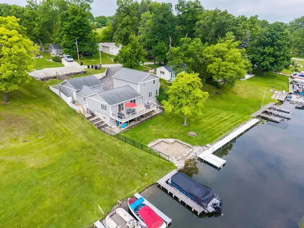 $774,500 | 60 Lane 101D Jimmerson Lake, Angola, IN 46703