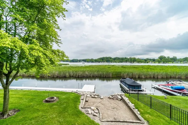 $774,500 | 60 Lane 101D Jimmerson Lake, Angola, IN 46703