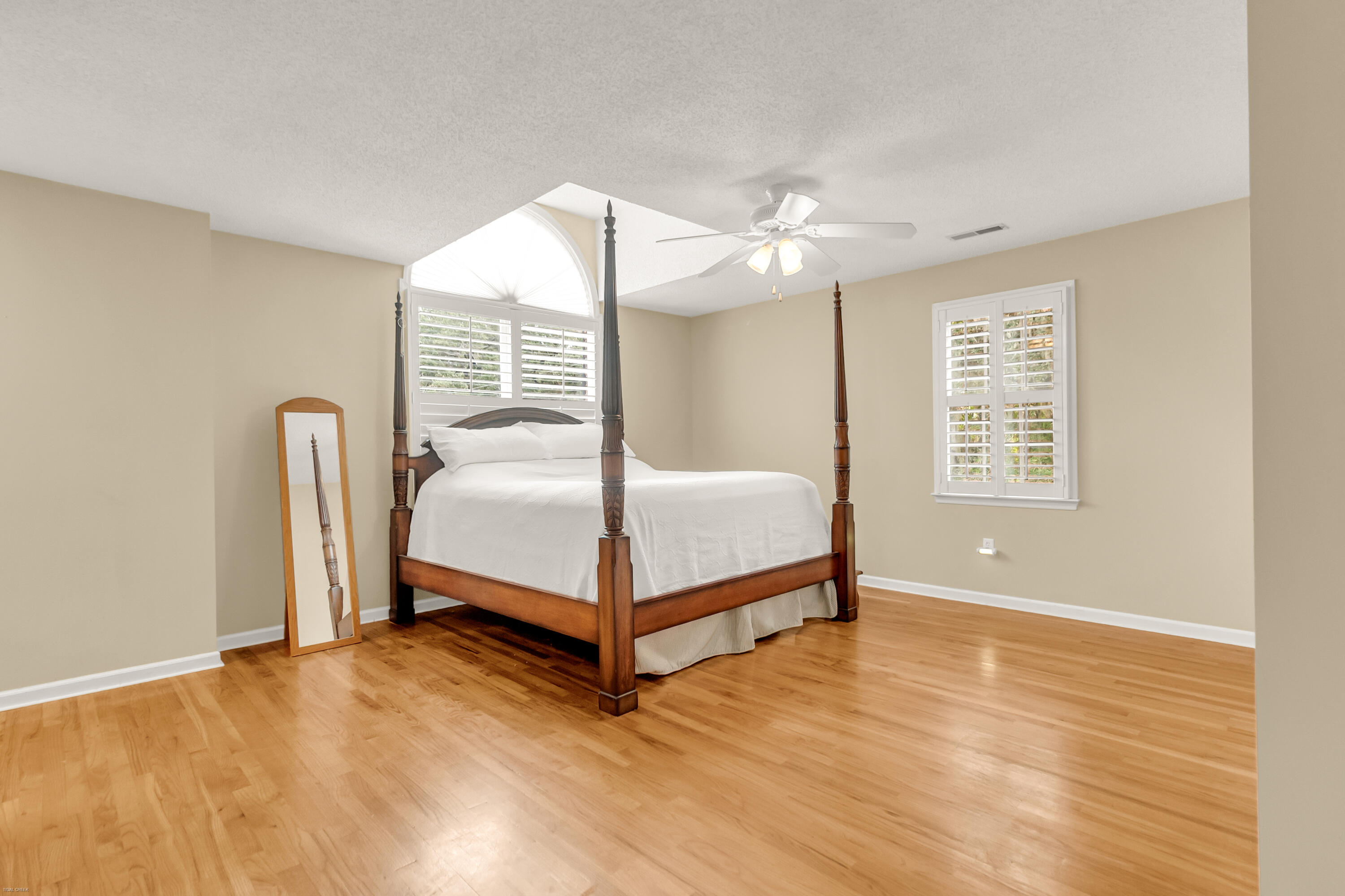 513 Sweetbay Road Charleston, SC 29412 - Photo 28 of 41 513 Sweetbay -Tidalcreekphoto- (25)