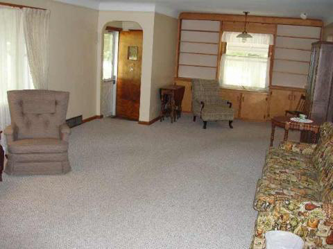 12621 Porter Carleton, MI 48117 - Photo 6 of 8 590758-5.JPG