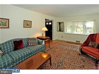 204 Berkeley Road Glenside, PA 19038 - Photo 2 of 11 Gallery Image 2