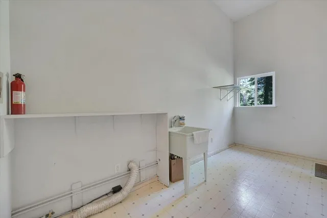 $489,000 | 14002 Meadow View Drive, Grass Valley, CA 95945