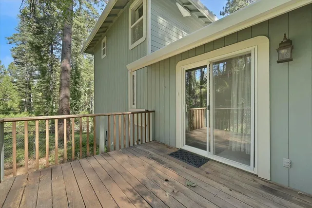 $489,000 | 14002 Meadow View Drive, Grass Valley, CA 95945