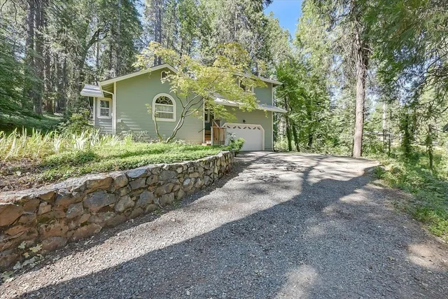 $489,000 | 14002 Meadow View Drive, Grass Valley, CA 95945
