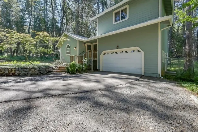 $489,000 | 14002 Meadow View Drive, Grass Valley, CA 95945