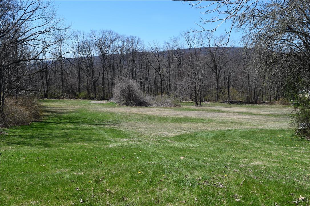 408 Fox Gap Road Bangor, PA 18013 - Photo 24 of 28 Gallery Image 24