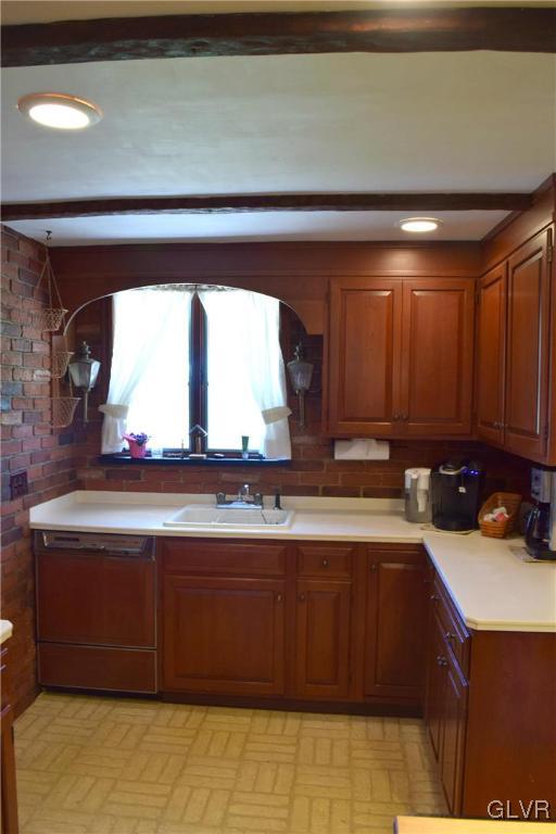 408 Fox Gap Road Bangor, PA 18013 - Photo 10 of 28 Gallery Image 10