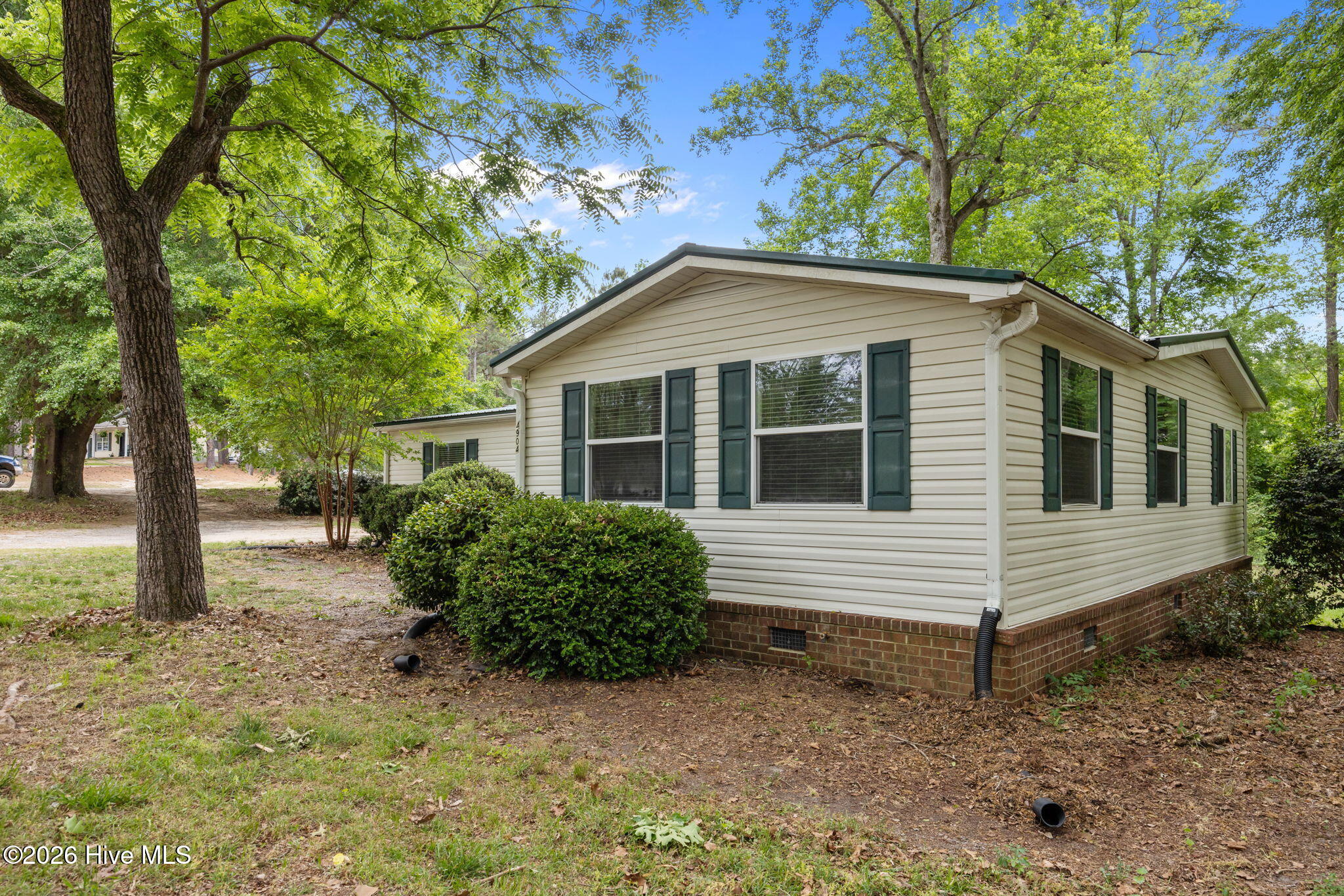 4904 Vass-Carthage Road Carthage, NC 28327 - Photo 5 of 44 35-web-or-mls-IMG_0248