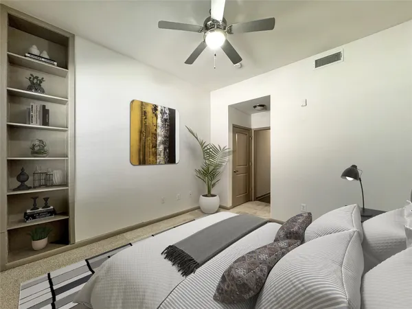 $2,284 | 306 McGowen Street, Unit 1126, Houston, TX 77006