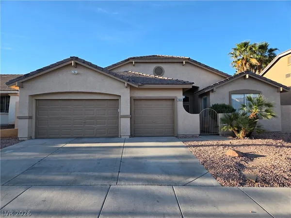 $2,350 | 9620 West Gilmore Avenue, Las Vegas, NV 89129