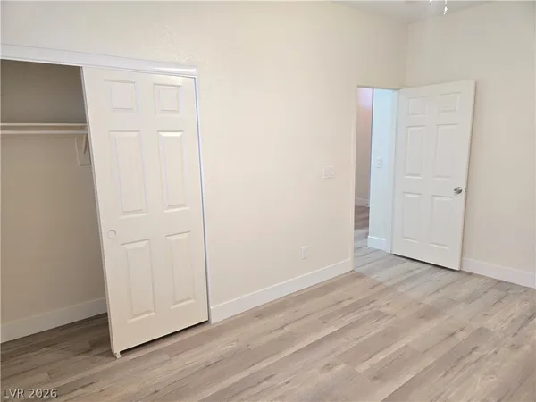$2,350 | 9620 West Gilmore Avenue, Las Vegas, NV 89129
