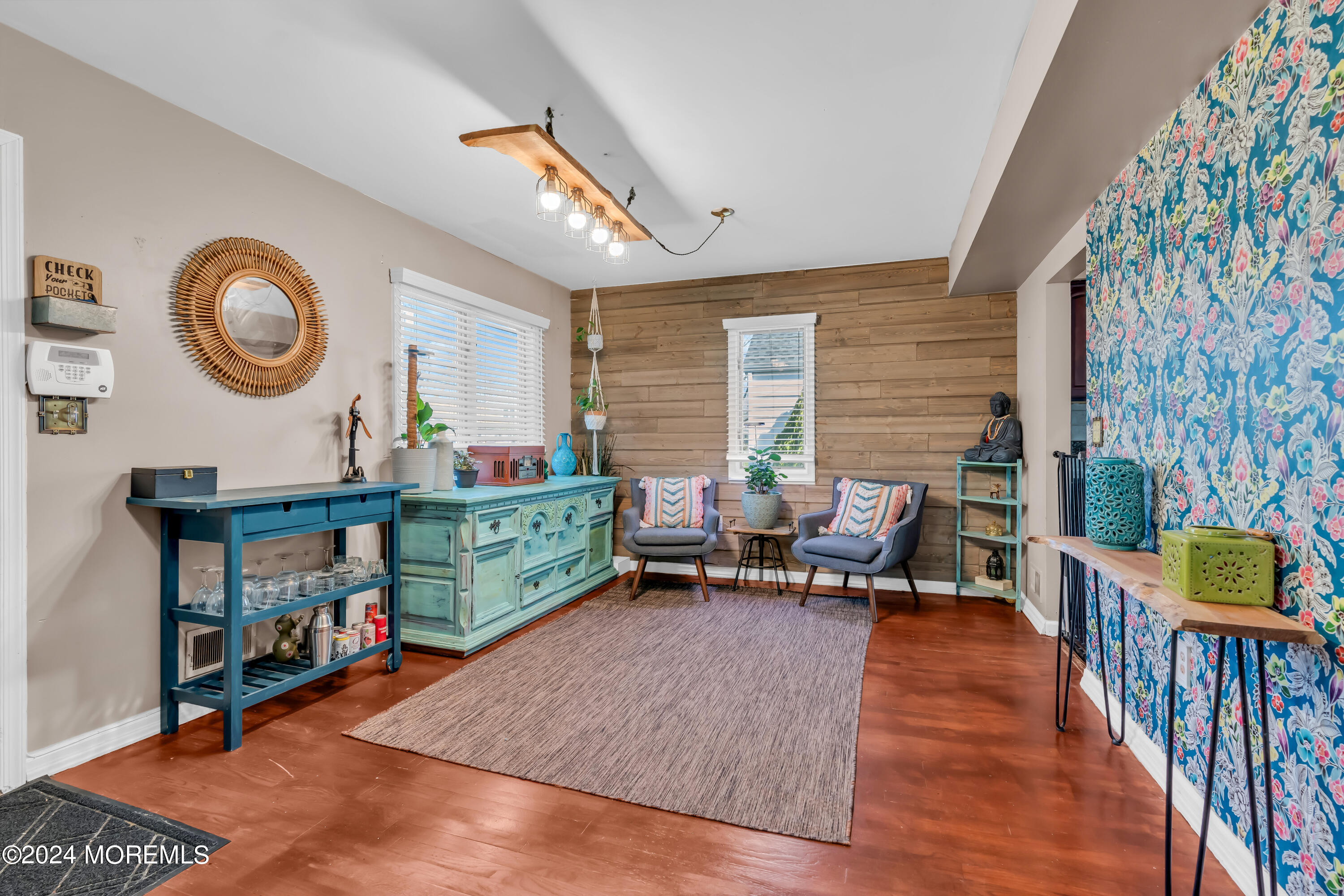 293 Broad Street Matawan, NJ 07747 - Photo 8 of 29 Dining Area