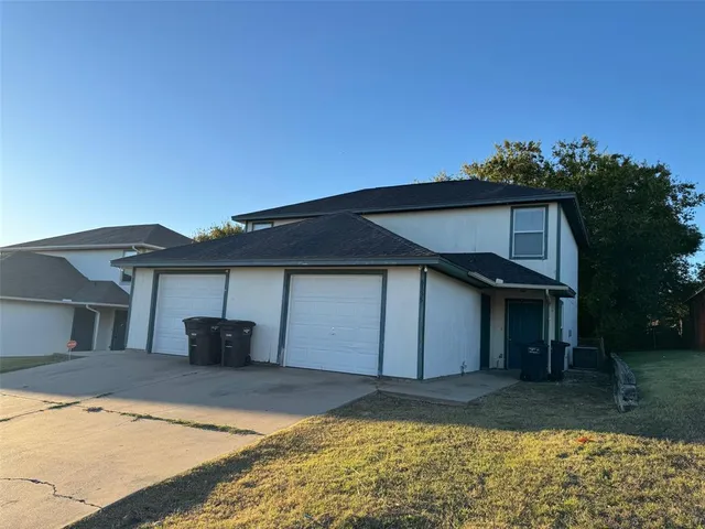 a house that has a lot of windows in it