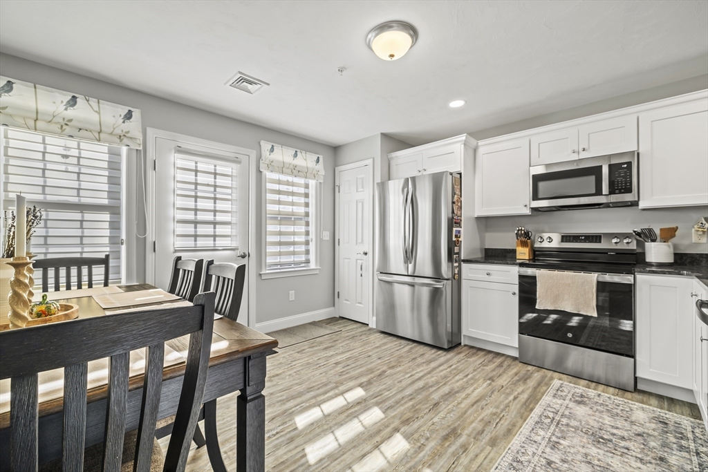 1139 Main Street, Unit 4 Hanson, MA 02341 - Photo 5 of 23