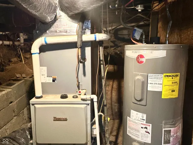 $141,999 | 416 North Mulberry Street, Muncie, IN 47305