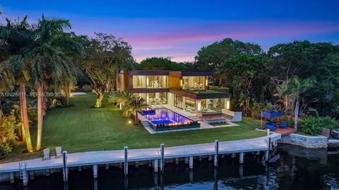 $13,995,000 | 700 Southwest 12th Avenue, Fort Lauderdale, FL 33312