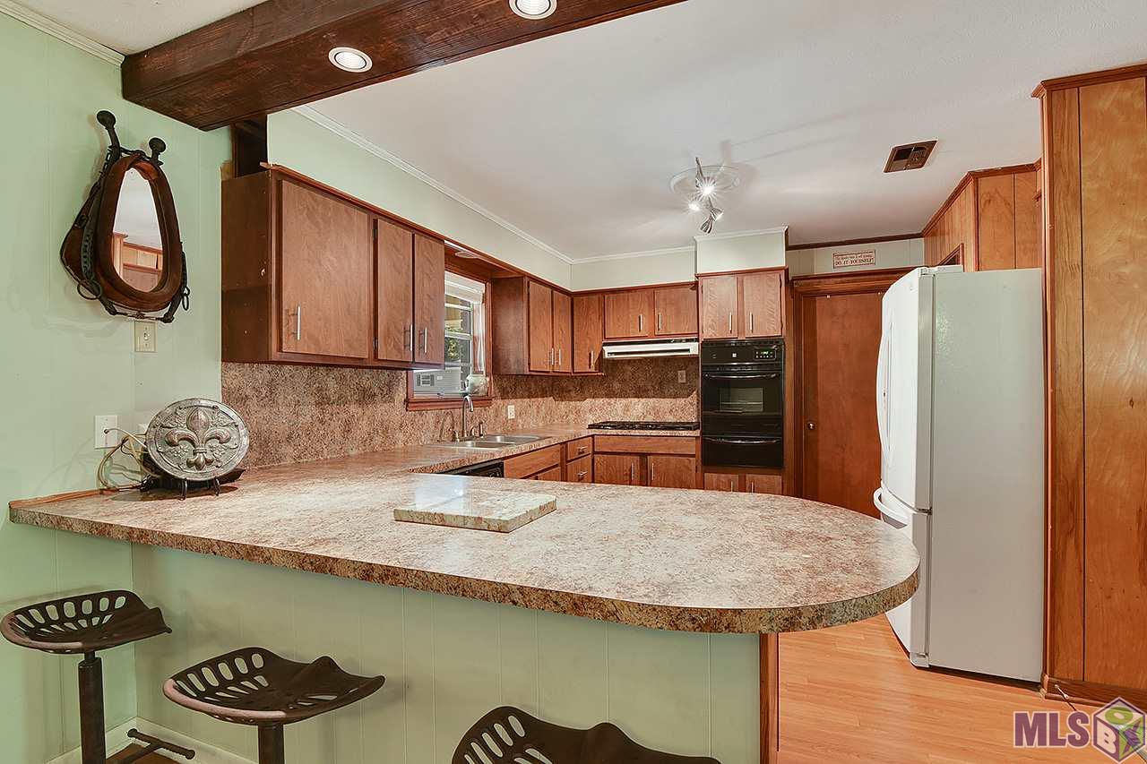 33160 Clinton Allen Road Denham Springs, LA 70706 - Photo 6 of 10