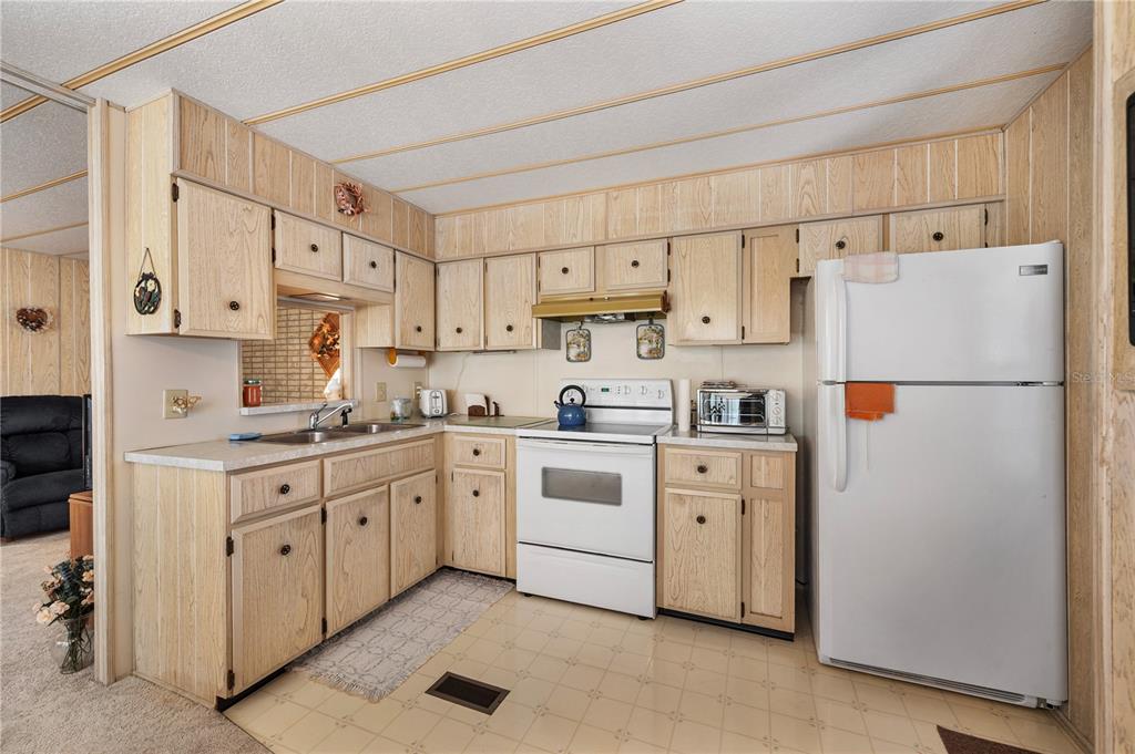 1610 Reynolds Road, Unit 262 Lakeland, FL 33801 - Photo 2 of 16