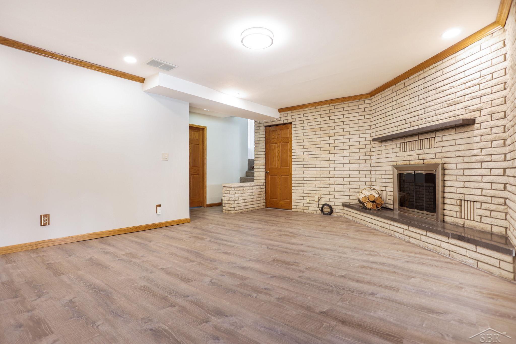 9559 West Tittabawassee Road Freeland, MI 48623 - Photo 32 of 66 50102127-31.JPG