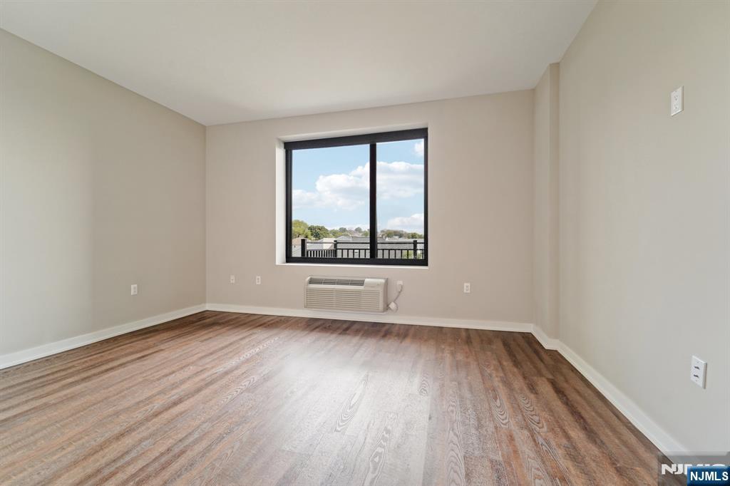 295 Polifly Road, Unit 608 Hackensack, NJ 07601 - Photo 7 of 13