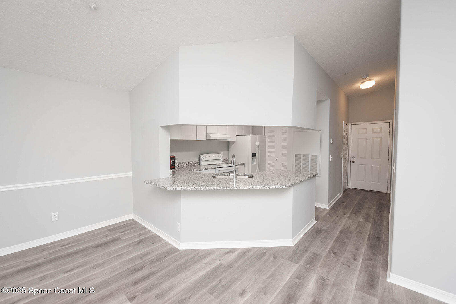 7667 North Wickham Road, Unit 1117 Melbourne, FL 32940 - Photo 4 of 63 7667NWickRd1117-26