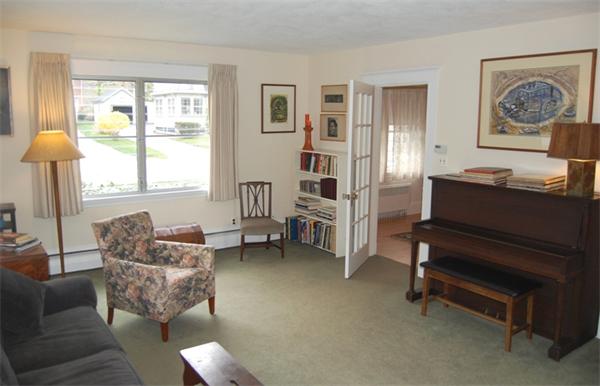 14 Dexter Road Lexington, MA 02420 - Photo 6 of 21