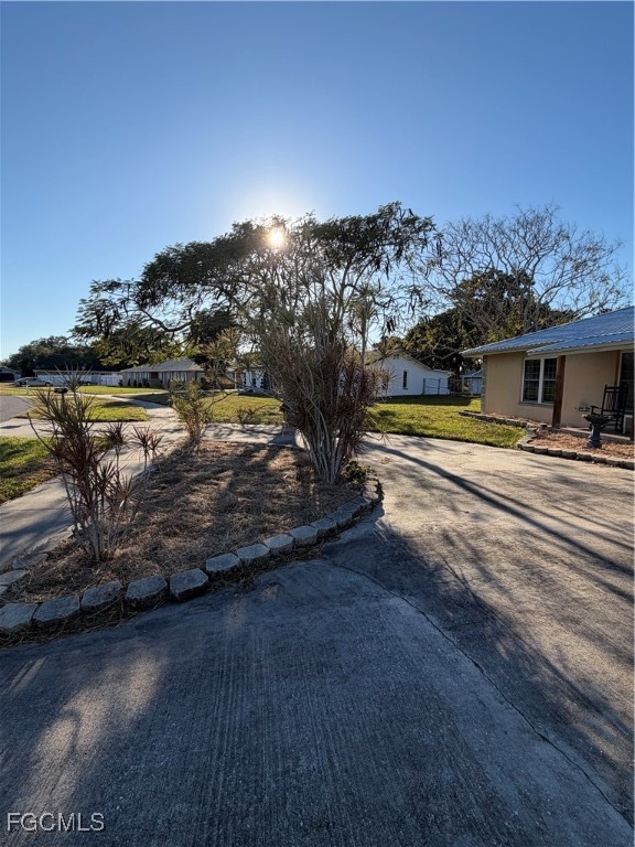 615 Ridgeview Circle Clewiston, FL 33440 - Photo 3 of 44