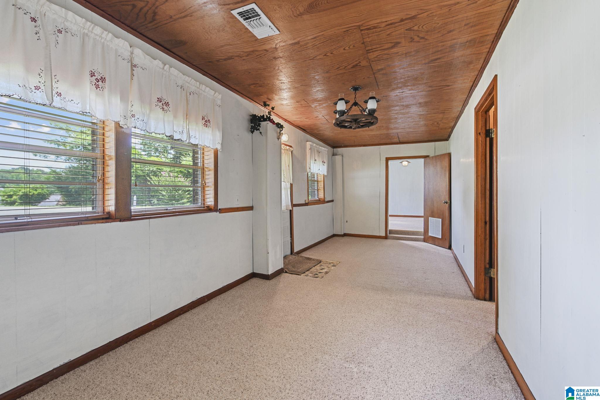 1104 Smith Road Clanton, AL 35045 - Photo 36 of 53