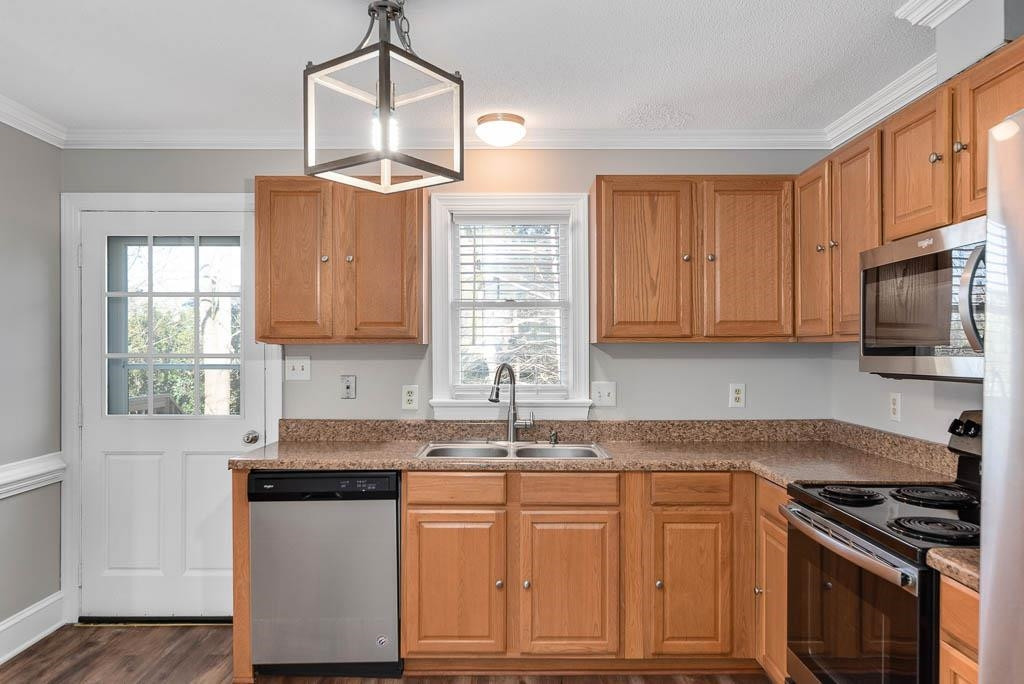 3029 Chippendale Road Raleigh, NC 27604 - Photo 14 of 30 Photo 14