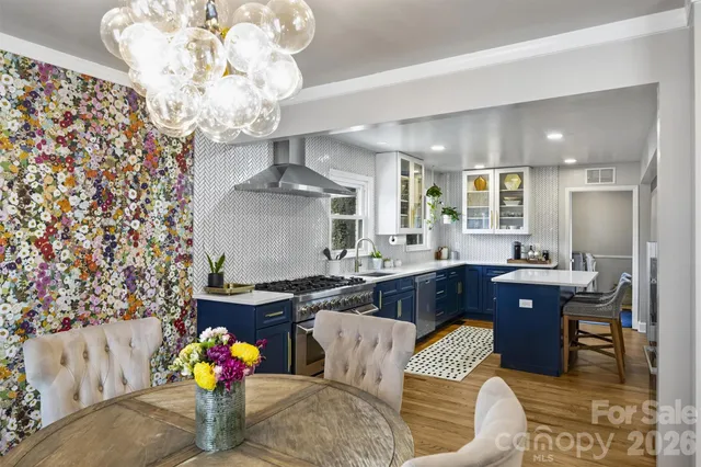 $550,000 | 6234 Ashcrest Drive, Charlotte, NC 28217