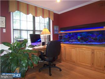 5 Wyndham Road Voorhees, NJ 08043 - Photo 7 of 12 Office / Study