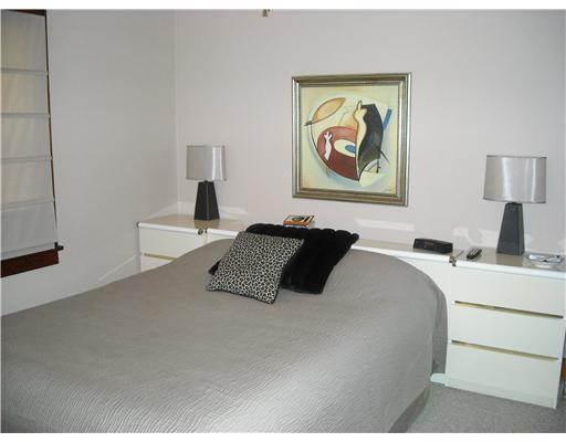 100 College Avenue McKees Rocks, PA 15136 - Photo 7 of 17 Master Bedroom. Master Bedroom