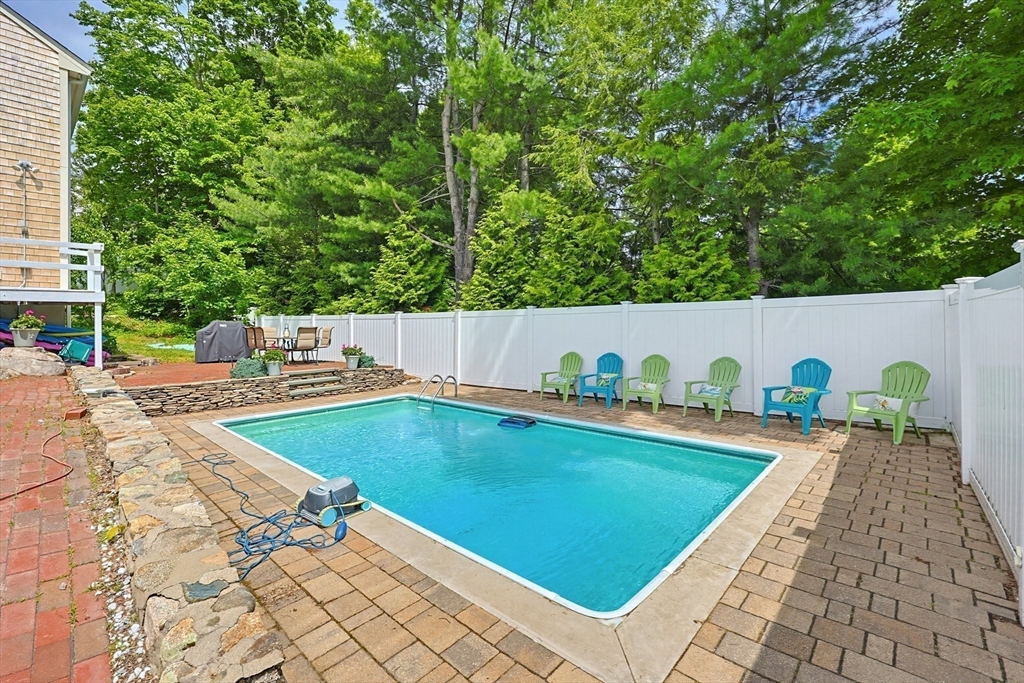 15 Calvin Road North Attleboro, MA 02760 - Photo 31 of 41