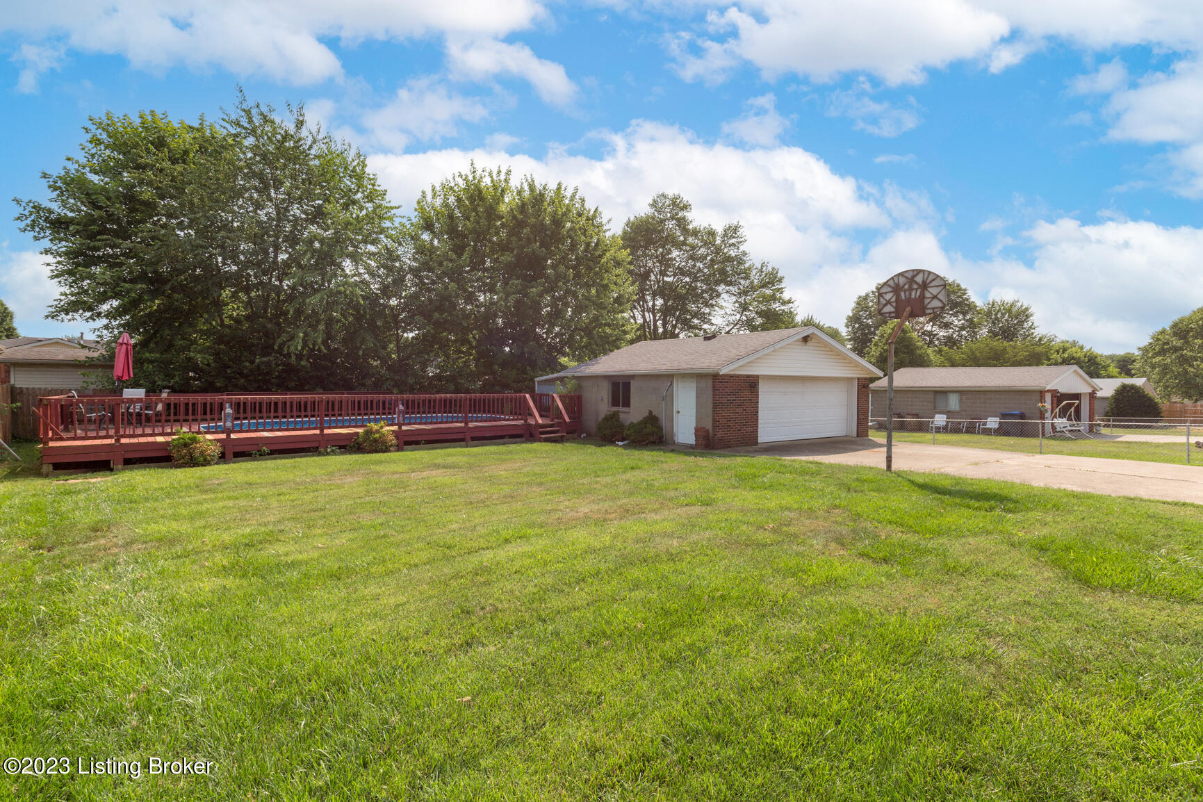 2606 Alps Road Louisville, KY 40216 - Photo 39 of 40 2606 Alps-39