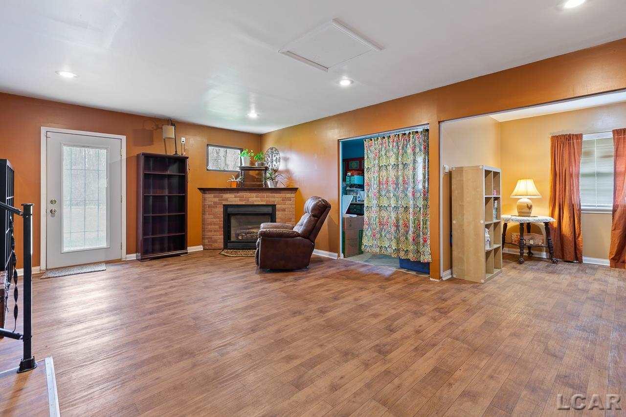 3909 Sharp Road Adrian, MI 49221 - Photo 6 of 31