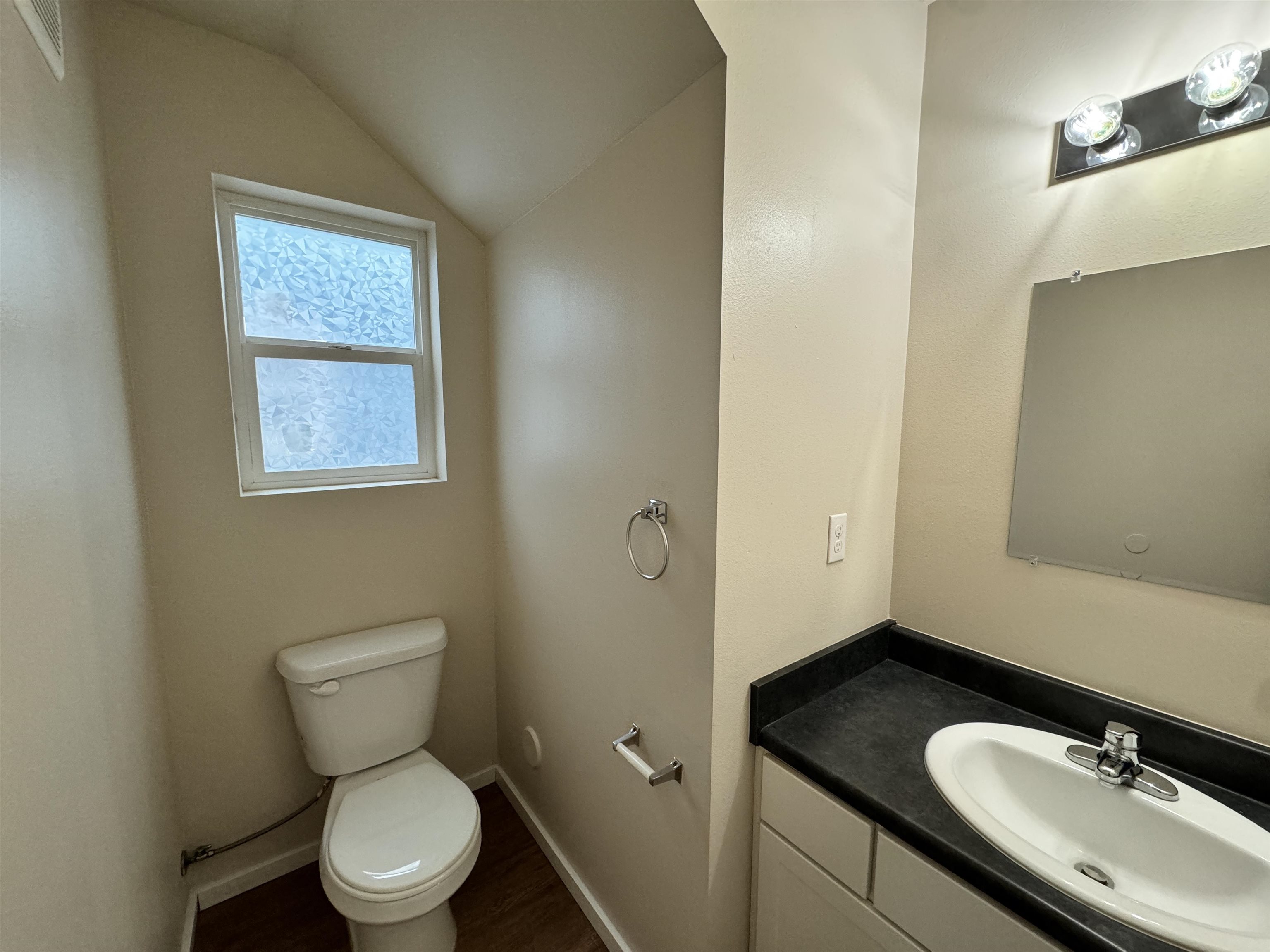 308 West 3rd Street Cheney, WA 99004 - Photo 14 of 46