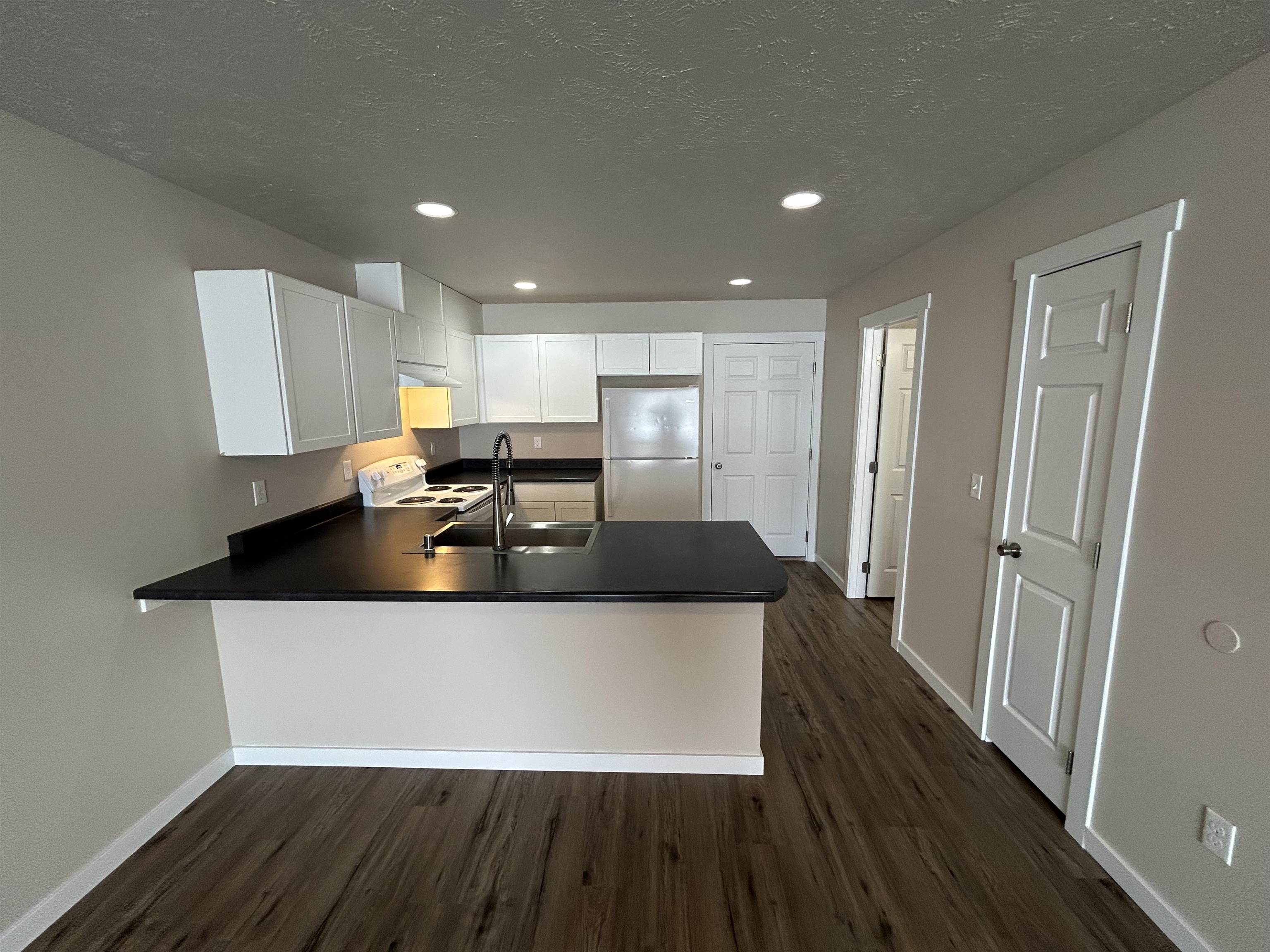 308 West 3rd Street Cheney, WA 99004 - Photo 17 of 46