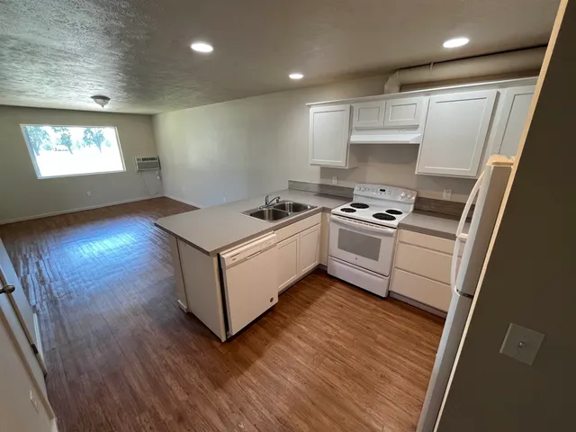 $1,995,000 | 308 West 3rd Street, Cheney, WA 99004