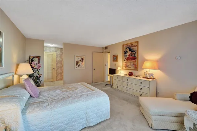 $469,000 | 405 North Ocean Boulevard, Unit 623, Pompano Beach, FL 33062