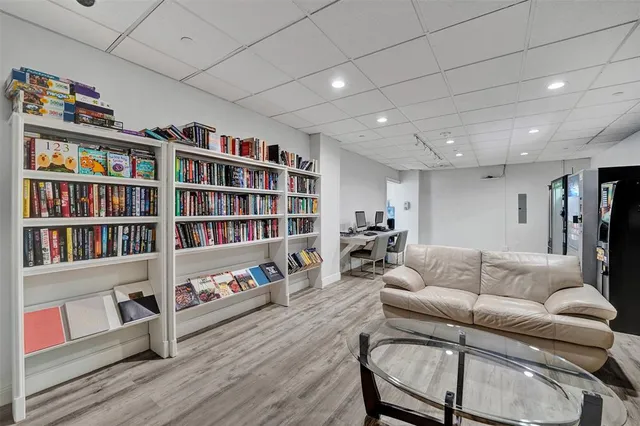 $469,000 | 405 North Ocean Boulevard, Unit 623, Pompano Beach, FL 33062