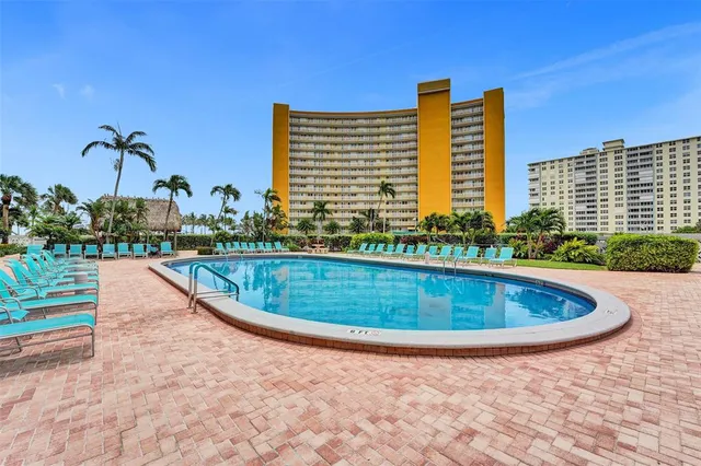 $469,000 | 405 North Ocean Boulevard, Unit 623, Pompano Beach, FL 33062