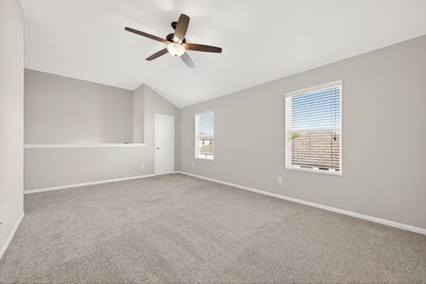 $2,300 | 2810 Meadowbrook Lane, Rosenberg, TX 77471