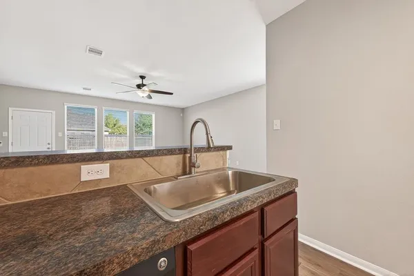 $2,300 | 2810 Meadowbrook Lane, Rosenberg, TX 77471