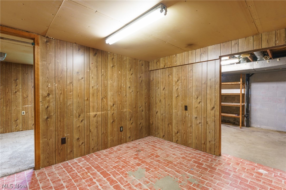 3115 Pothour Wheeler Road Hubbard, OH 44425 - Photo 22 of 28 Gallery Image 22