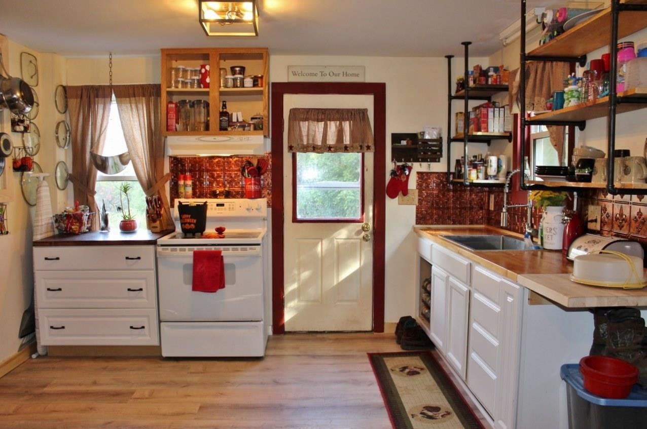 81 Reservoir Road Springfield, VT 05156 - Photo 11 of 22