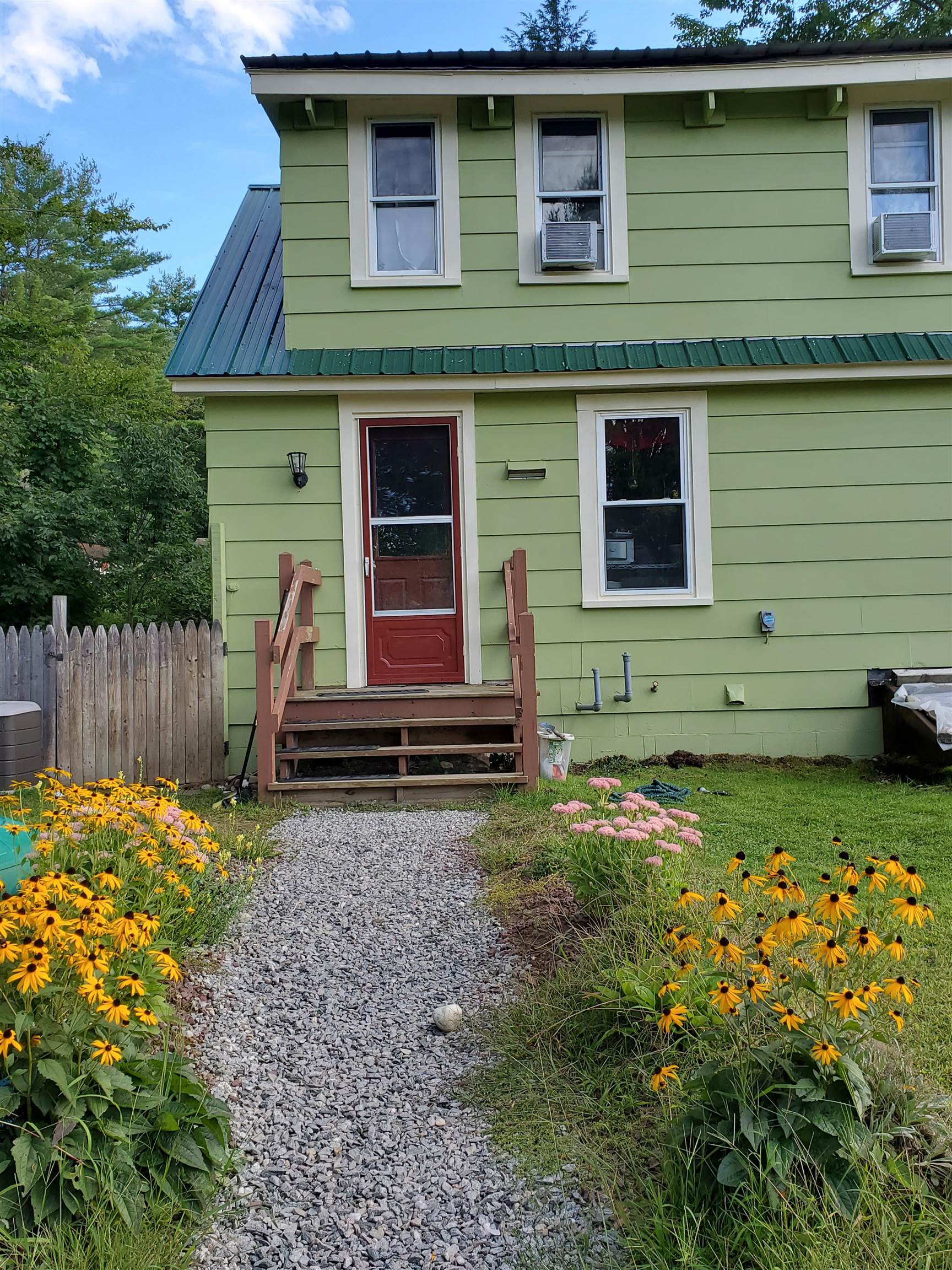 81 Reservoir Road Springfield, VT 05156 - Photo 3 of 22