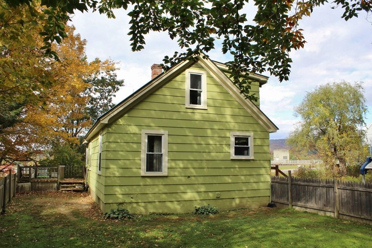 81 Reservoir Road Springfield, VT 05156 - Photo 5 of 22